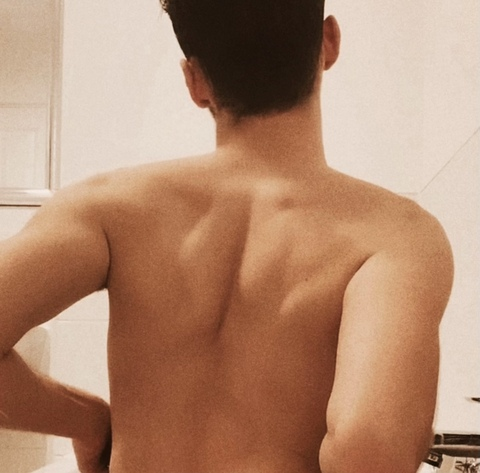 Get Free access to @bennielucca (Bennie Lucca) Leaked OnlyFans 

 picture 2