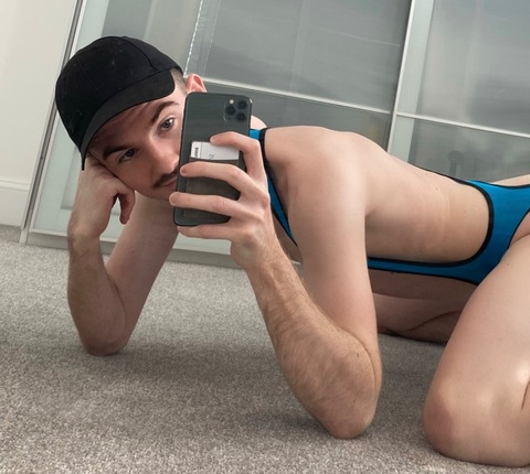 benuptonxxx OnlyFans Leaked (46 Photos and 56 Videos) 

 picture 2