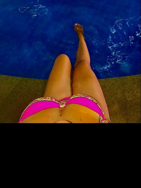 View Blanca Rendon henao (berh22) OnlyFans 6 Photos and 0 Videos leaked 

 picture 2