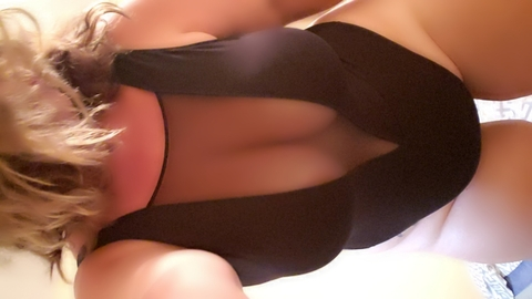 Onlyfans leaks bettylynnz 

 picture 2