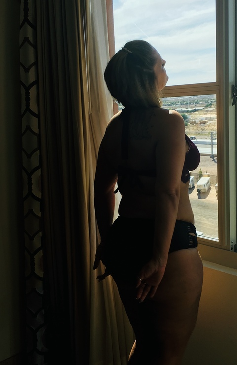 @bexshea1028 leaked Onlyfans photos free 

 picture 2