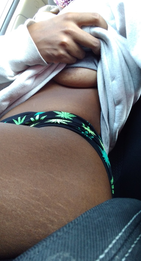 @beyoutybish420 leaked Onlyfans gallery for free 

 picture 2