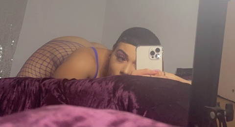 View Alex Collazo 💜 (bigbootyalexxx) OnlyFans 21 Photos and 5 Videos leaked 

 picture 2