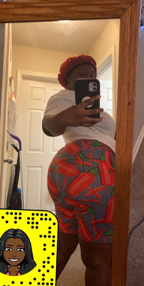 bigbootychar1017 OnlyFans Leaks (42 Photos and 12 Videos) 

 picture 2