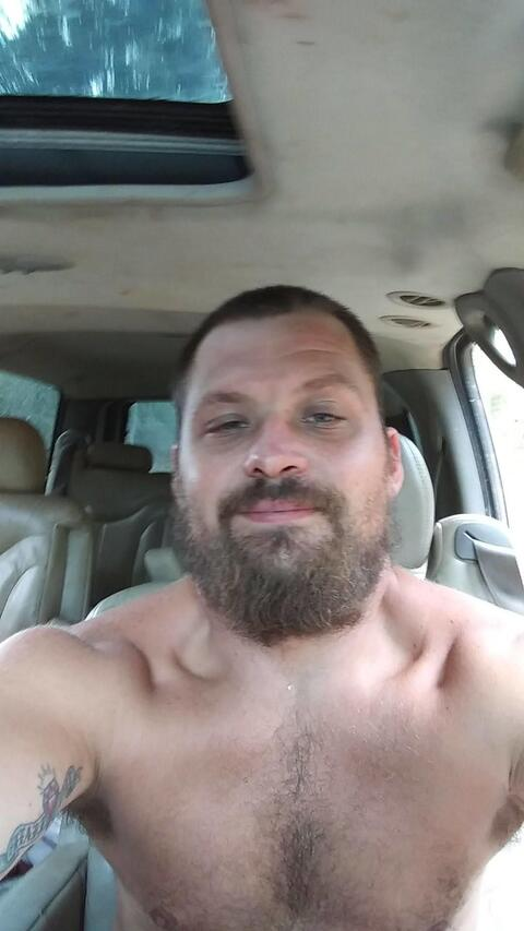 @bigdaddyelectrician leaked Onlyfans photos for free 

 picture 2