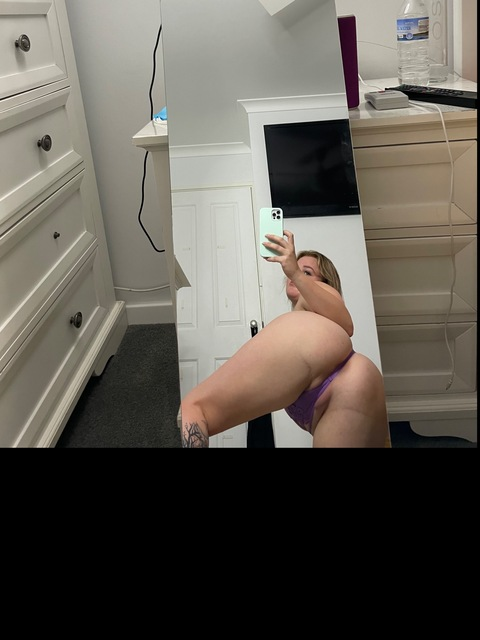 Download biggassonlyy OnlyFans videos and photos free 

 picture 2