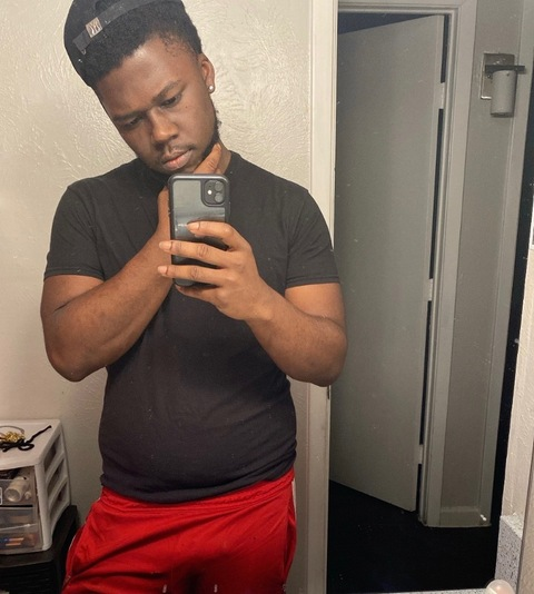 View D I E G O (bighomiediego) OnlyFans 1 Photos and 15 Videos for free 

 picture 2