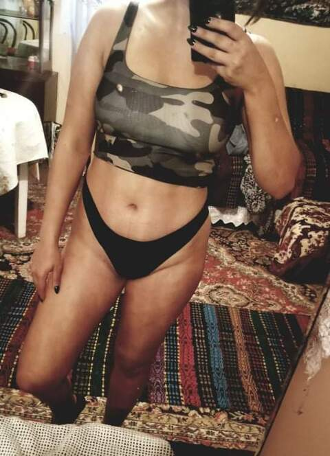 Onlyfans leaked bina_paula 

 picture 2