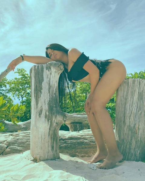 View binibini_iza OnlyFans videos and photos for free 

 picture 2