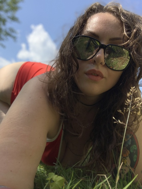 Onlyfans free birdtownbombshell 

 picture 2