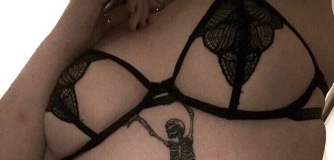 bitchslap666 (f*ck) OnlyFans Leaks 

 picture 2