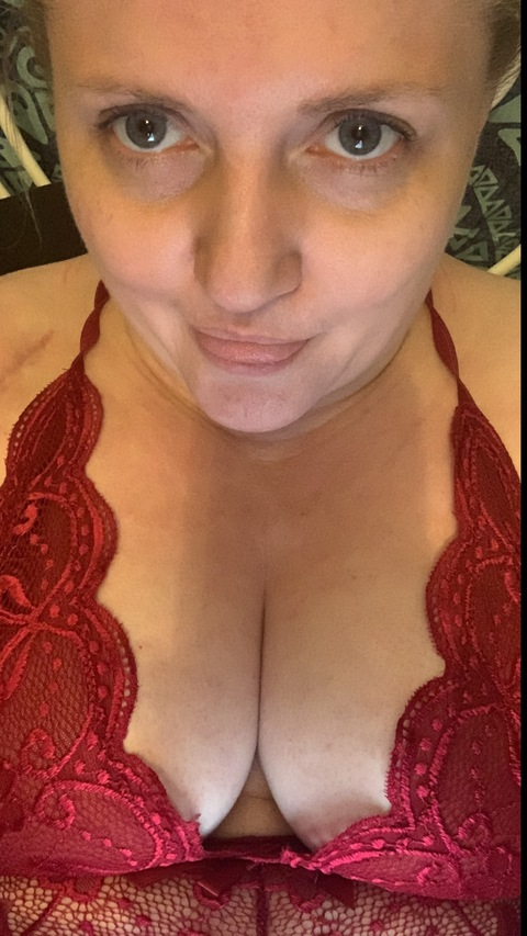 View bl0wk1sses OnlyFans videos and photos for free 

 picture 2