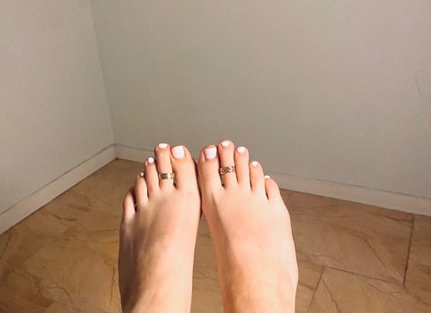 Get Free access to blackhosewhitetoes (BlackHoseWhiteToes) Leaked OnlyFans 

 picture 2
