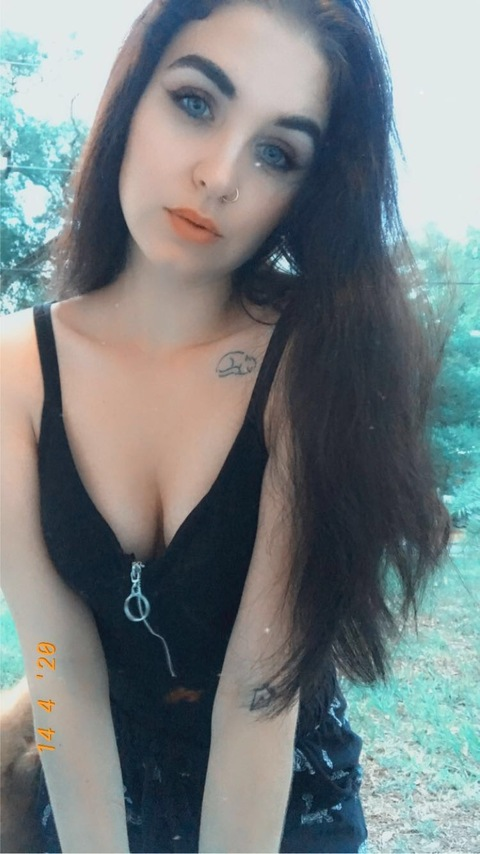blackrose352 OnlyFans Leaks (0 Photos and 0 Videos) 

 picture 2