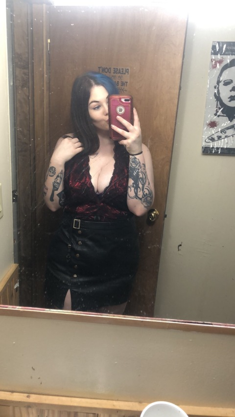 blazedalienn OnlyFans Leaked (65 Photos and 9 Videos) 

 picture 2