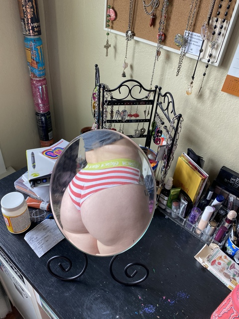 blissful.myth OnlyFans Leaked Photos and Videos 

 picture 2