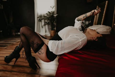 blissfullynaughty OnlyFans Leaked 

 picture 2