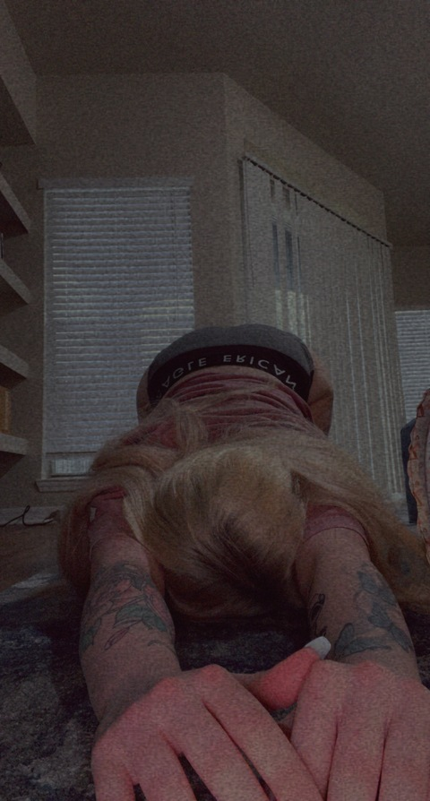 Onlyfans leak bllondebaby 

 picture 2