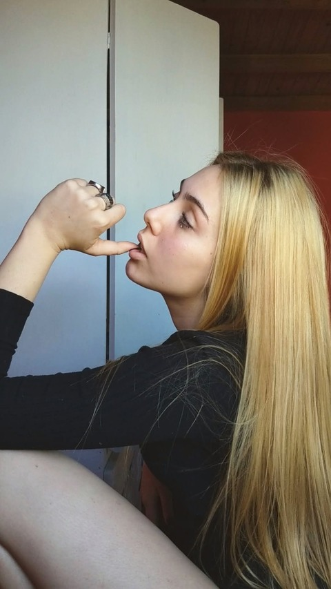 Free access to @blonda19 (Blonda girl) Leak OnlyFans 

 picture 2