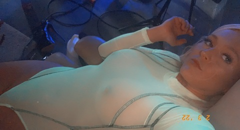 View blondebaby27 OnlyFans videos and photos for free 

 picture 2