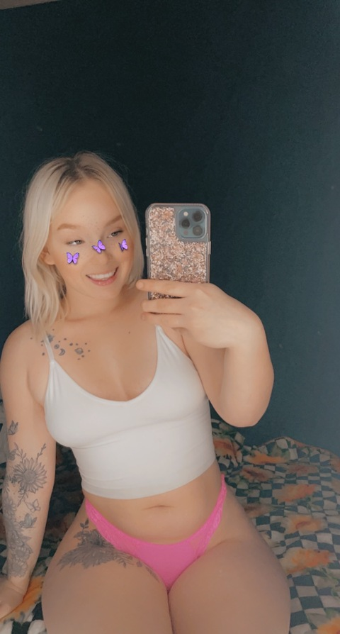 blondebooty02 OnlyFans Leaked (51 Photos and 36 Videos) 

 picture 2