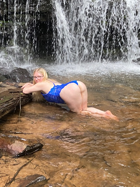 Free access to @blondehairblueeyedbaby33 Leak OnlyFans 

 picture 2