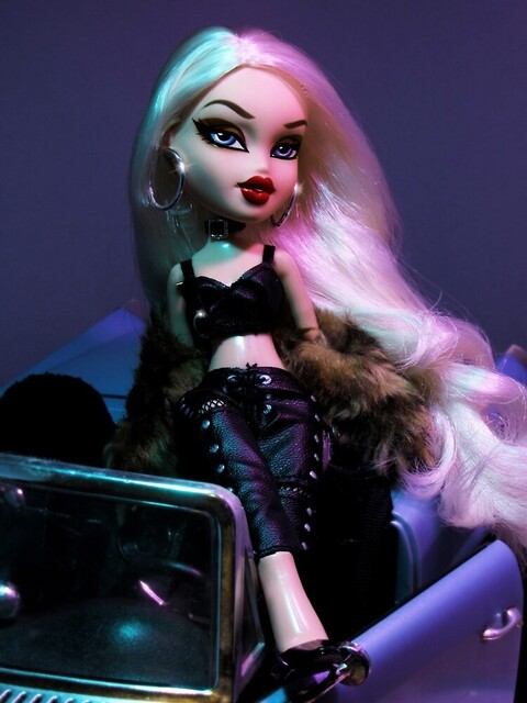 Onlyfans leaks blondehairedbarbie 

 picture 2