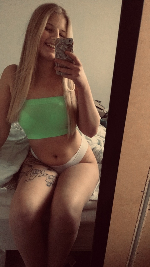 blondibebe leaked gallery photo 2