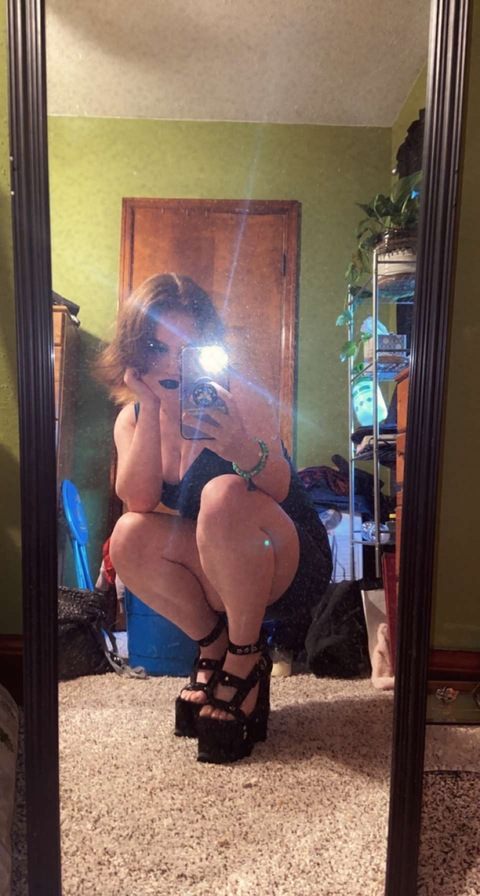 bloodymoss (bloodymoss) free OnlyFans Leaked Pictures & Videos 

 picture 2