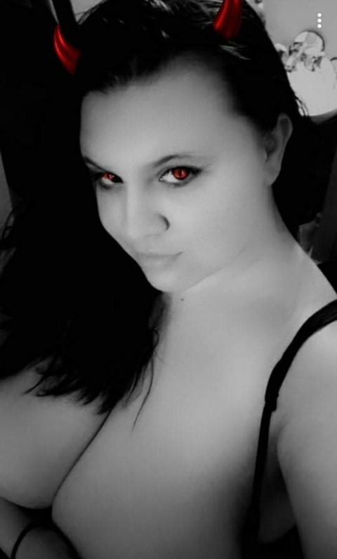 Onlyfans leaked bloodysiren777 

 picture 2