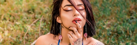 Download blue_poppy_666 OnlyFans content for free 

 picture 2