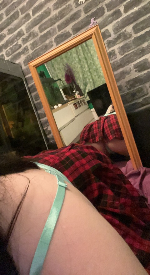 bluebell2469 OnlyFans Leaked Photos and Videos 

 picture 2