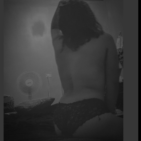 blues_3 OnlyFans Leaked (10 Photos and 1 Videos) 

 picture 2
