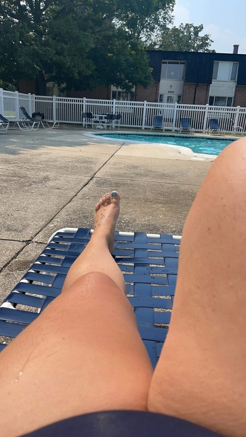blueyedme143 OnlyFans Leak (89 Photos and 13 Videos) 

 picture 2