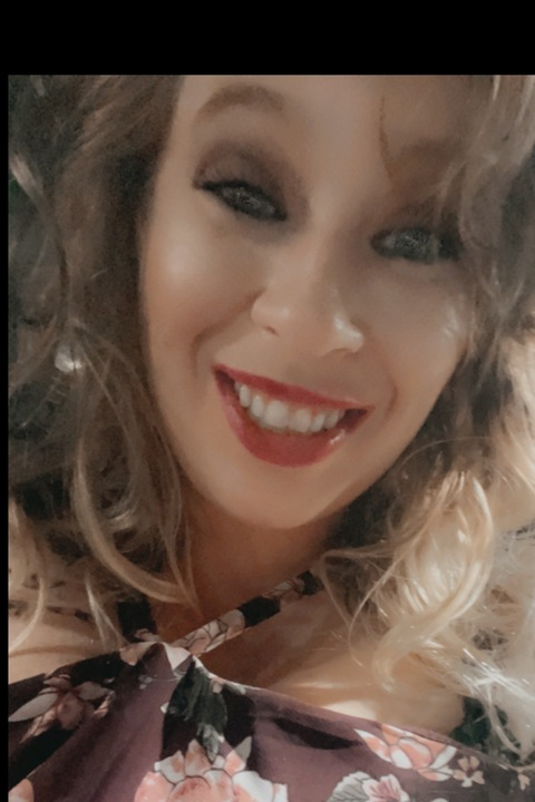 Onlyfans leak blueyedqueen18 

 picture 2