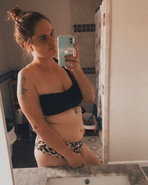 View bnzolli OnlyFans content for free 

 picture 2