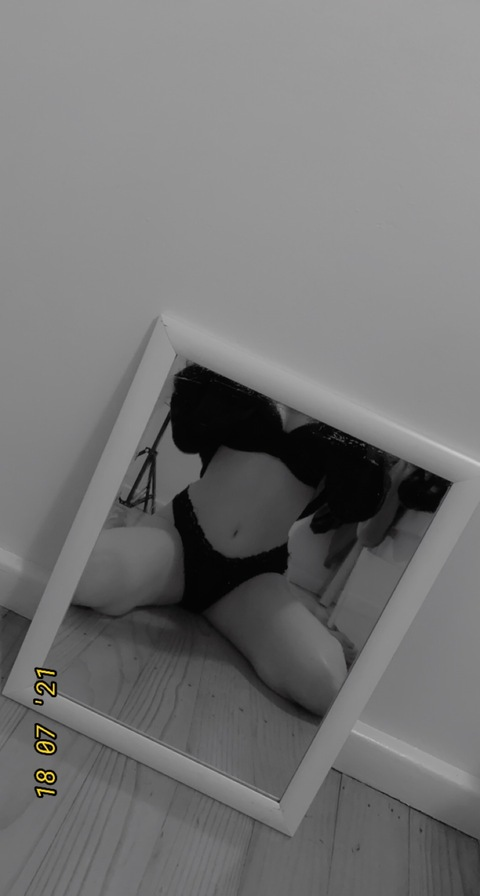 View Bonnie (bo33ie) OnlyFans 1 Photos and 15 Videos leaked 

 picture 2