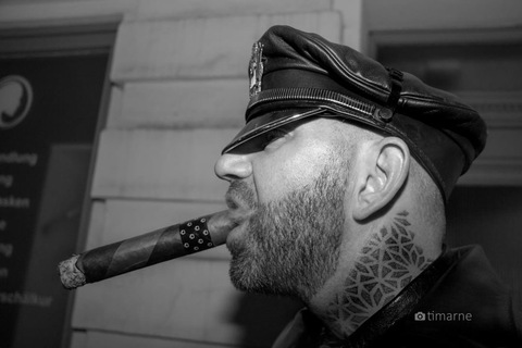 bootedleathermanuk (Bootedleathermanuk) OnlyFans Leaked Content 

 picture 2