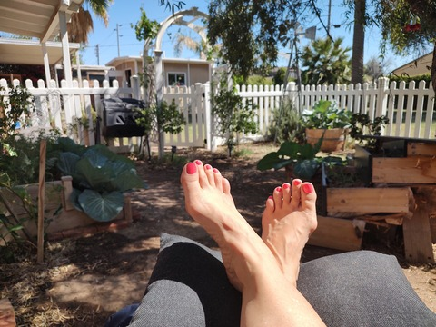 Get Free access to bootyandbunions (Heather) Leaked OnlyFans 

 picture 2