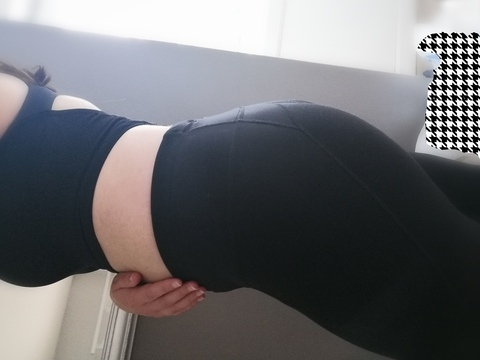 Onlyfans free content bootyfulbelle 

 picture 2