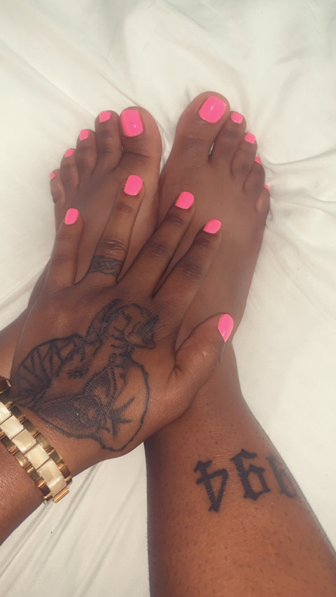 bossasskat OnlyFans Leak 

 picture 2