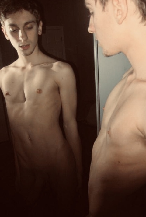 bottomboy_xxx (Anthoni Hewitt) OnlyFans Leaked Pictures & Videos 

 picture 2