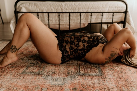 @boudoirandchill leak Onlyfans videos for free 

 picture 2