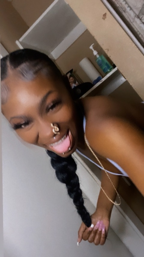 Onlyfans free content bougiee 

 picture 2