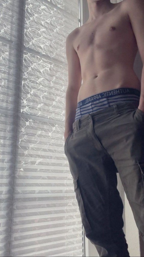 boy18_10k OnlyFans Leak 

 picture 2