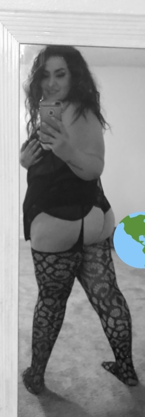 View Sylvanna (bozzladypeach) OnlyFans 39 Photos and 8 Videos leaks 

 picture 2
