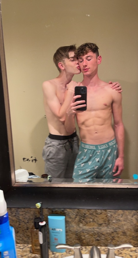 brandonandchance OnlyFans Leaks (2 Photos and 0 Videos) 

 picture 2
