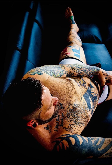 View brandonr3igns OnlyFans content for free 

 picture 2