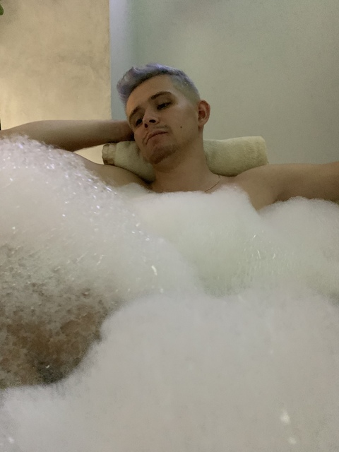 brandonstronger (Brandon Stronger) free OnlyFans Leaked Pictures & Videos 

 picture 2