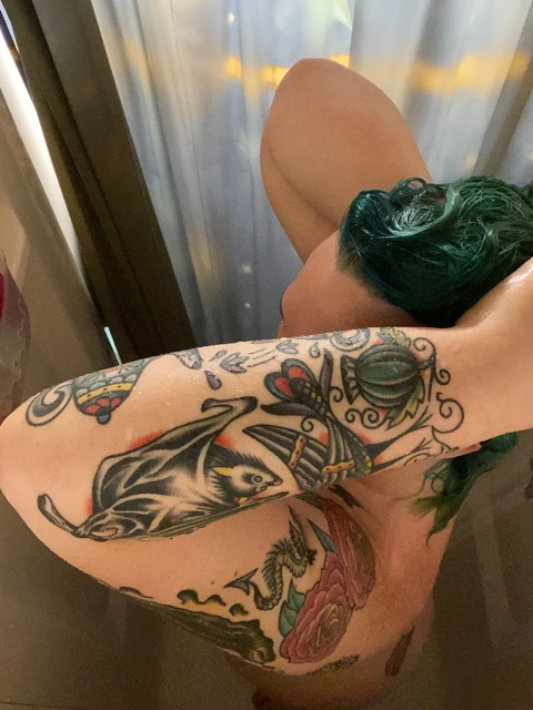 Onlyfans leak brattytreestar 

 picture 2